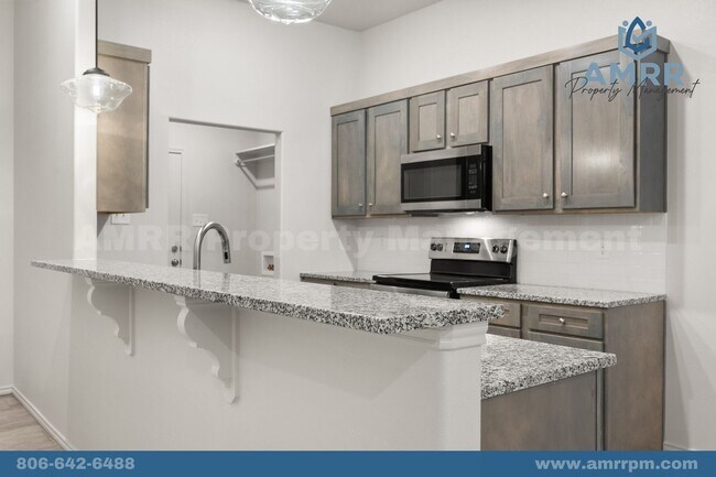 Building Photo - 2 Bedroom In Frenship ISD!