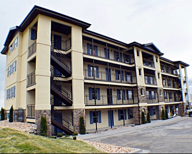 1004 N 1090 W Unit Condo, Orem, UT 84057 Condo for Rent in Orem, UT