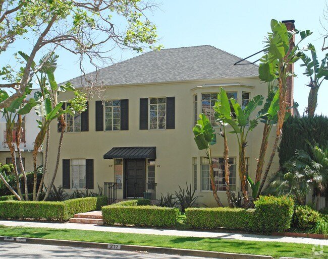 Foto del edificio - 212 S Rexford Dr