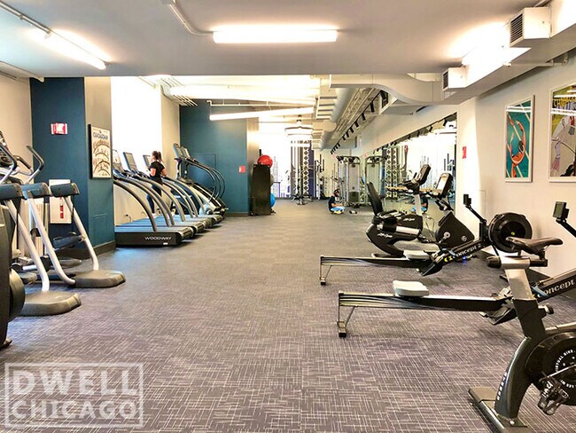 Foto del edificio - 700 S Clark St