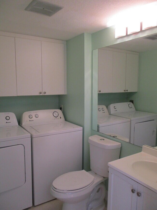 Foto del edificio - 724 7th Way