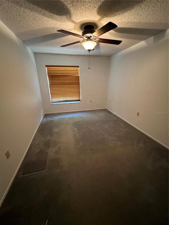 Building Photo - 6141 Chesham Dr