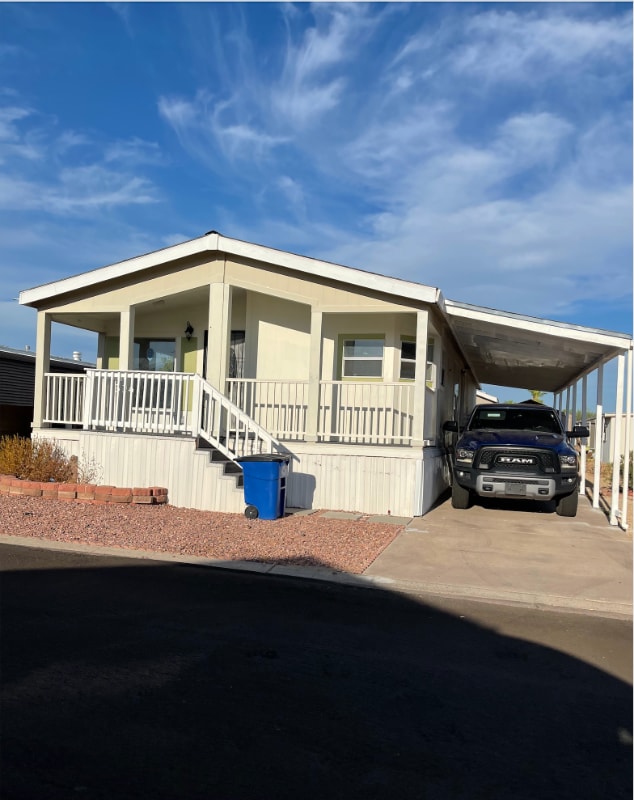 Building Photo - 2650 W Union Hills Dr