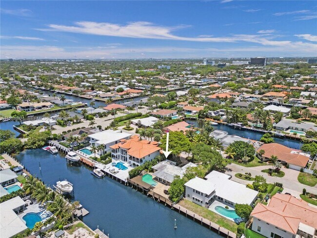 Foto del edificio - 3100 NE 56th Ct