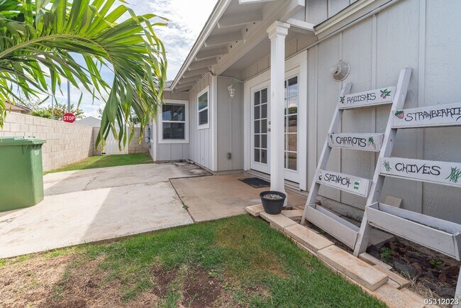 Foto del edificio - $4,200 | 3br/2ba Single Family Home in Kum...
