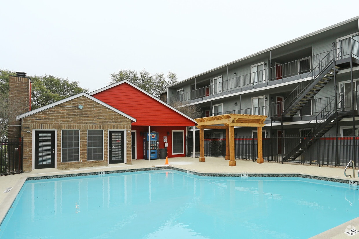 Bridge at Southpoint Apartments Austin, TX