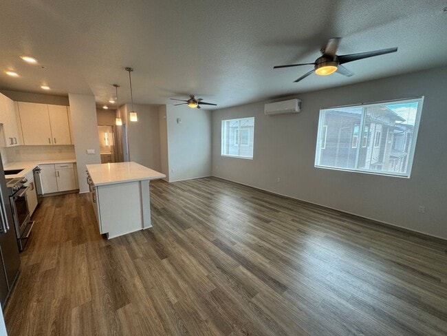 Building Photo - For Rent – 1 Bedroom, 1 Bathroom in Ho‘opili