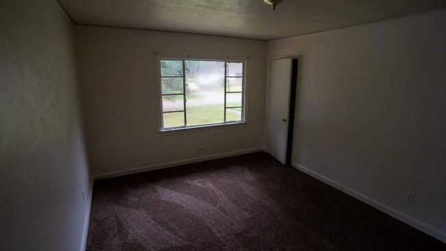 Building Photo - 3964 Del Rosa Dr