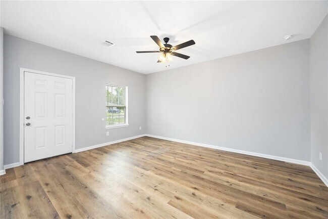 Foto del edificio - 4507 White Rock St