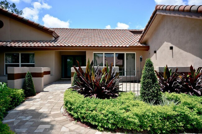 Building Photo - 10214 Boca Woods Ln