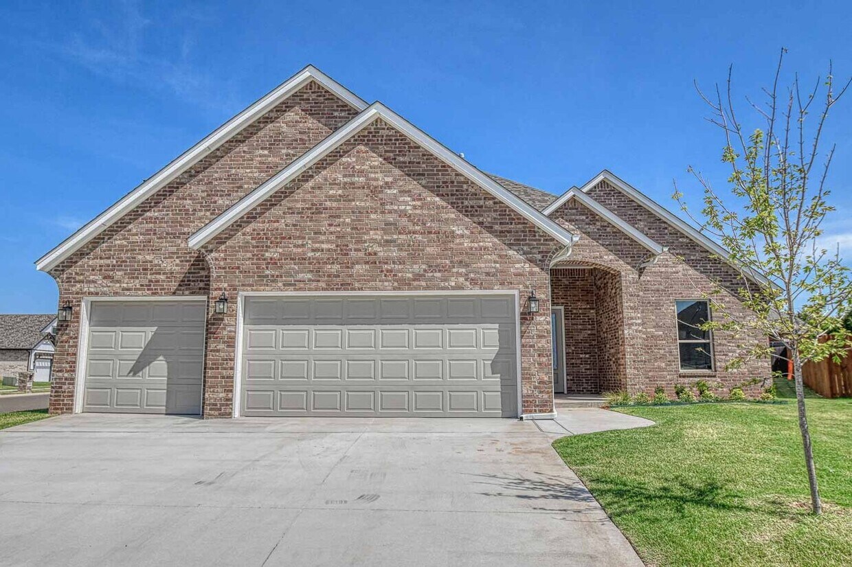 Foto principal - Brand New Construction in Siena Springs!