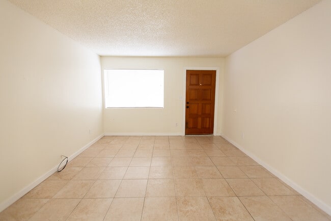 Foto del edificio - 4250 N 27th St