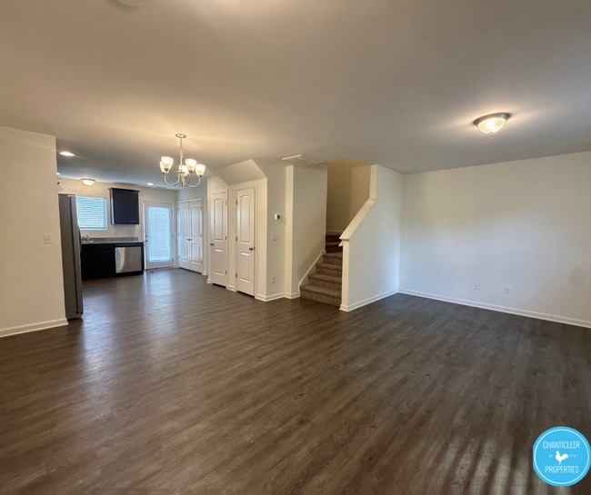 Building Photo - 1208 Haybrook Ln