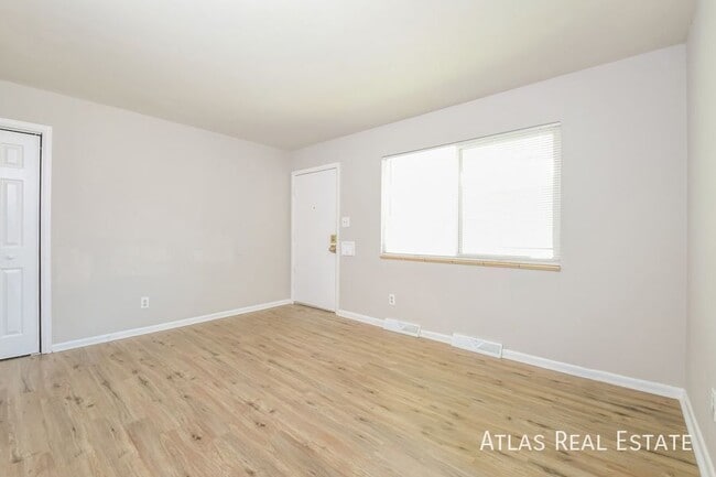 Photo - 1447 W Byers Pl Apartment