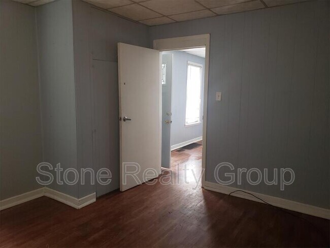Foto del edificio - 2210 2nd Ave