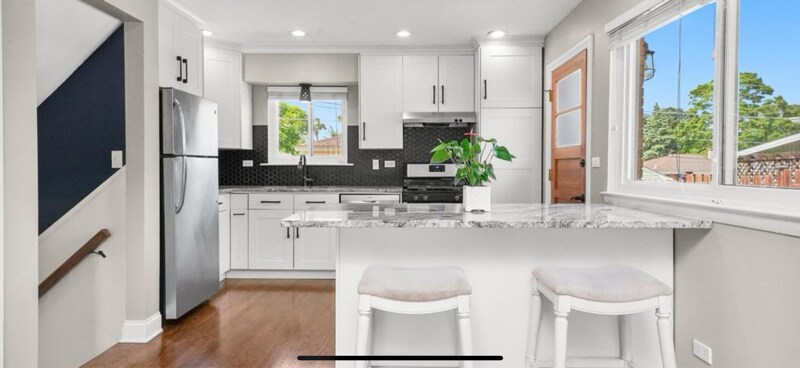 Foto principal - 56 W Granville Ave