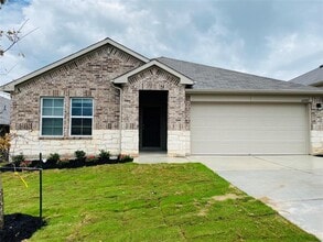 Building Photo - 6008 Roderick Dr