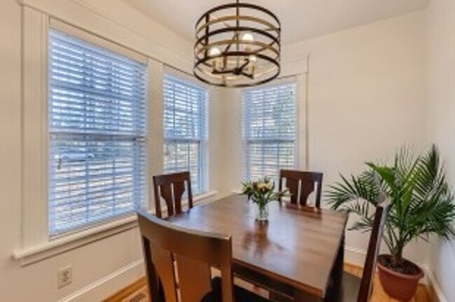 Building Photo - Turnkey, Partially Furnished 3BR Durham Retreat | Walkable, Renovated, & Fully Serviced