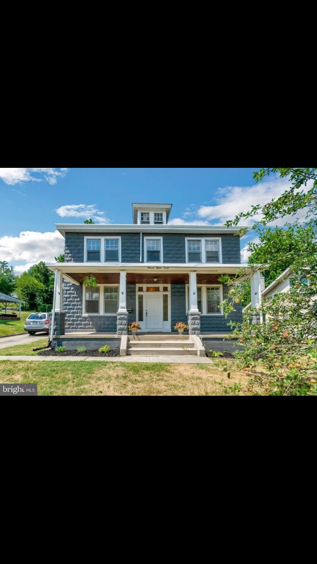 Building Photo - 1148 Matsonford Rd