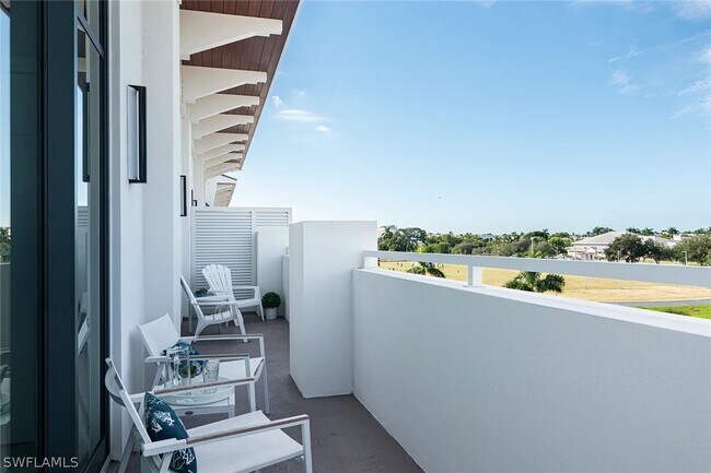 Foto del edificio - 101 8th St S