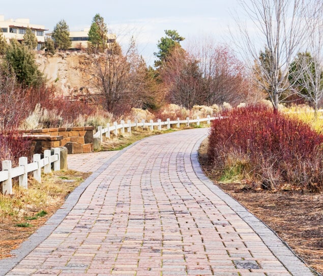 Walking path at Riverbend Park