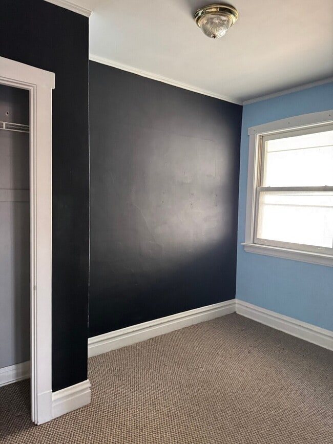 Foto del edificio - 4741 N Kilbourn Ave