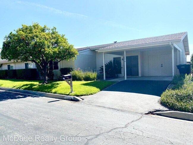 Building Photo - 2 br, 1 bath House - 1870 Fairway Park Unit B