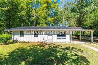 Building Photo - 4102 Back Hampden Sydney Rd