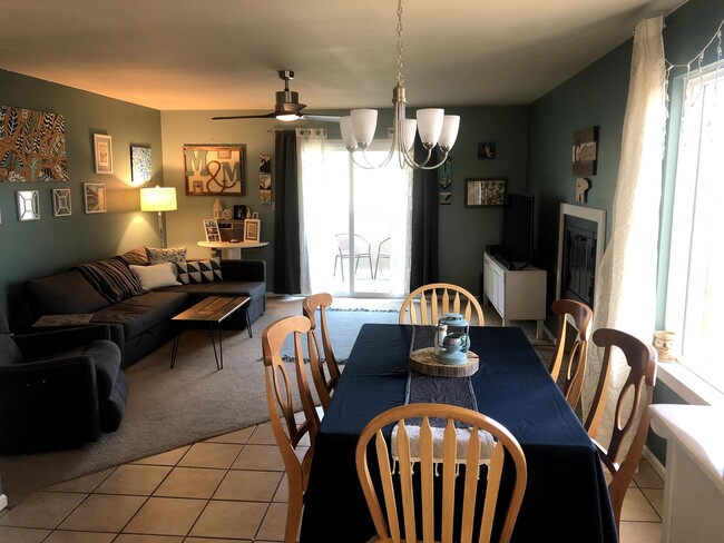 Living/Dining Room - 3465 Lochwood Dr