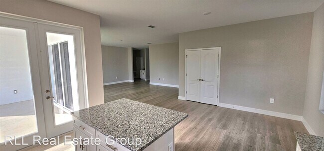 Foto del edificio - 4 br, 3 bath House - 1500 Reed St NW