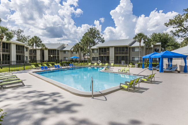 Enclave at Lake Ellenor - Apartments in Orlando, FL | Apartments.com