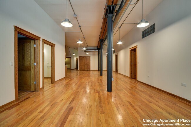 Foto del edificio - 123 N Jefferson St