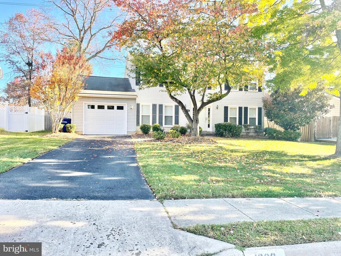 Primary Photo - 1306 Mistyvale St