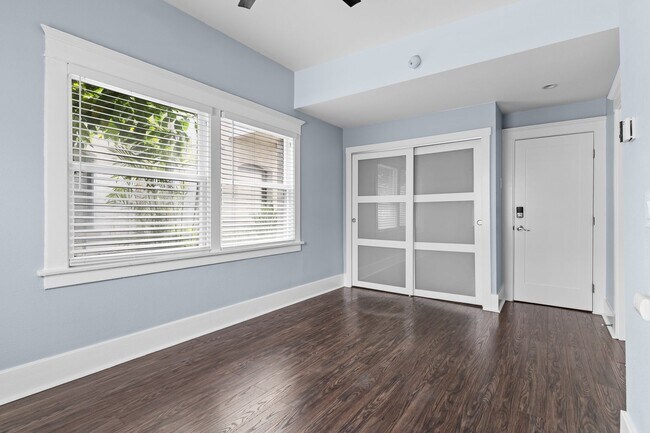 Foto del edificio - 138 Elm Ave