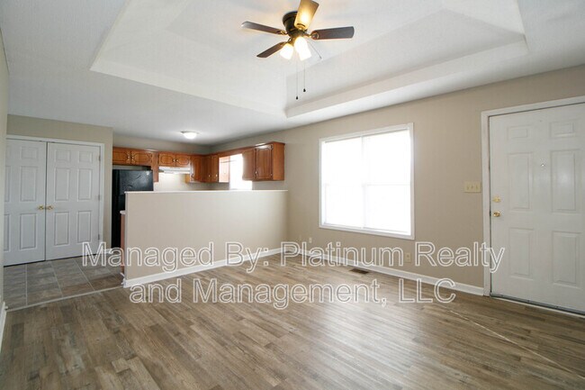 Building Photo - 1629 Hannibal Dr