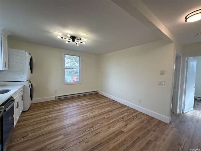 Foto del edificio - 1 Birchwood Ave
