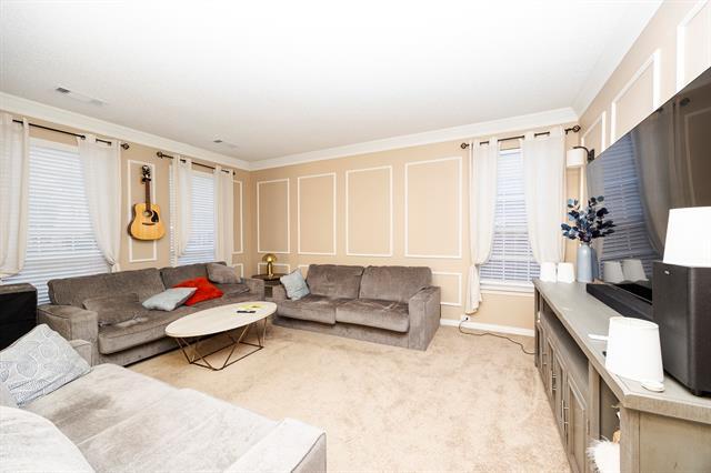 Foto del edificio - 2106 Hunter Pl Ln