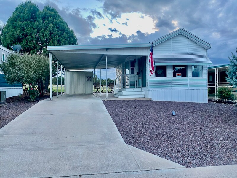 Foto principal - 1916 Foxtrot Ln