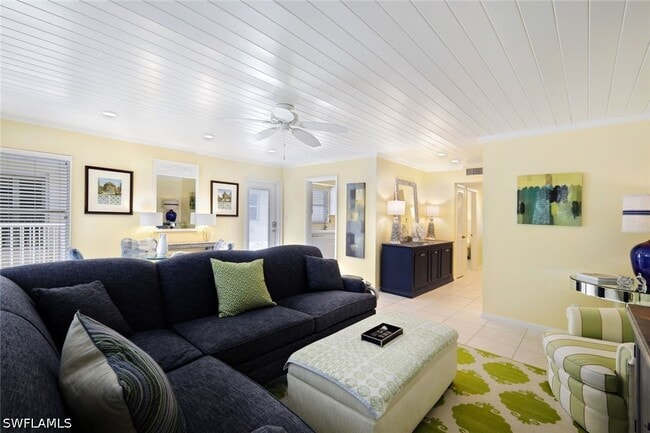 Foto del edificio - 286 4th St S