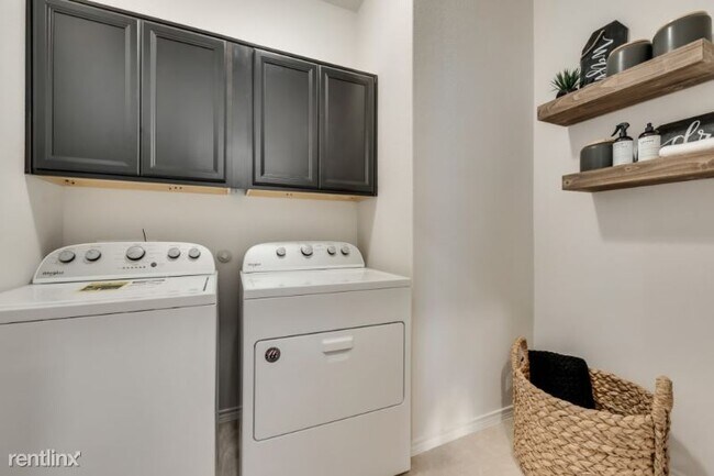 Foto del edificio - 4 br, 3 bath House - 1203 Perrin Dr
