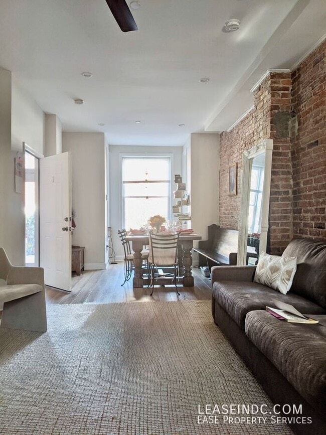 Foto del edificio - 1626 Monroe St NW