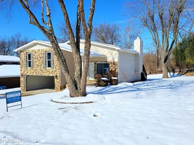 Building Photo - 3 br, 2 bath House - 6 Glendale Dr,