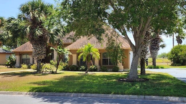 Foto del edificio - 38 Ocelot Trail Rd