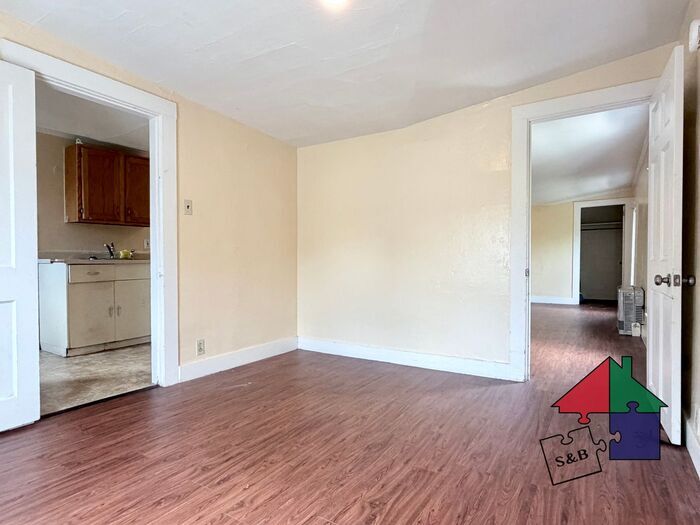 Barre City 2 Bedroom - Heat Included! - Barre City 2 Bedroom - Heat Included!