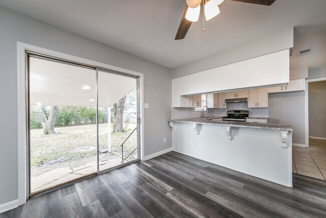 Foto del edificio - 17 Chalet St