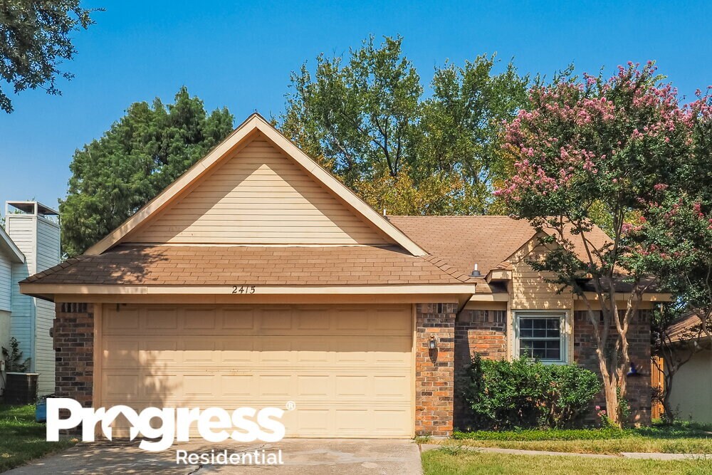 2415 Beverly Hills Ln, Mesquite, TX 75150 House Rental in Mesquite, TX