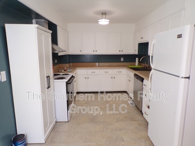 Foto del edificio - 103 McMinn Ave