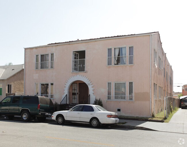 Foto del edificio - 7004 Middleton St