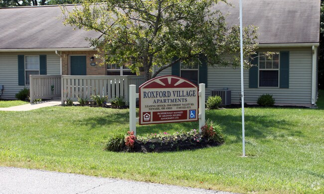 Roxford Village Apartments Pataskala Oh Apartments Com