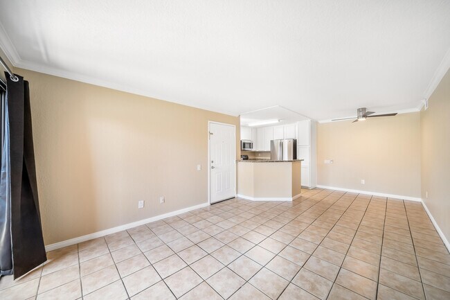 Building Photo - 78650 Ave 42 Ave